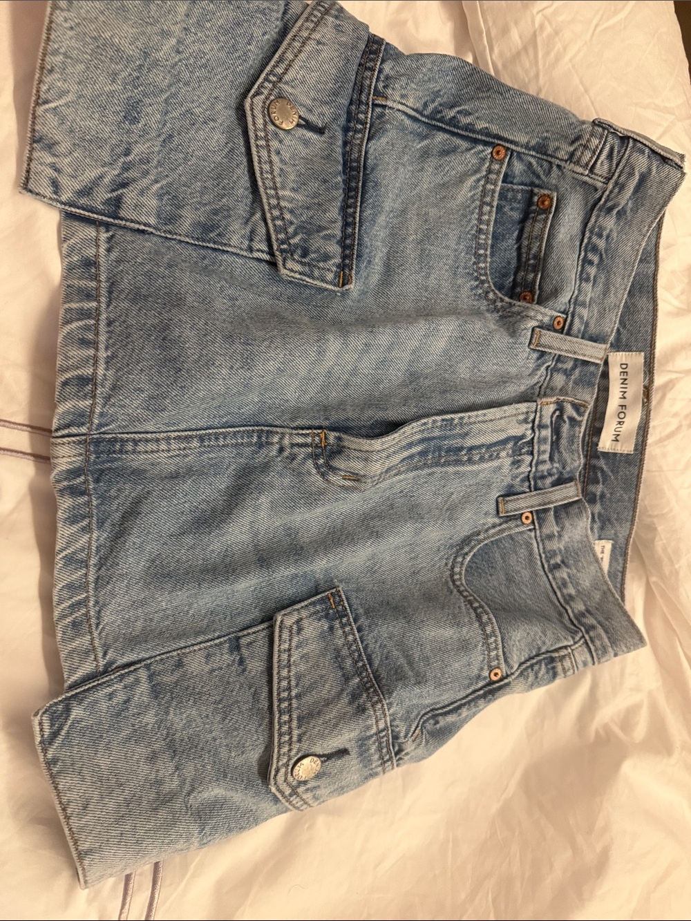 Denim Forum Light Wash High-Rise Women’s Jeans